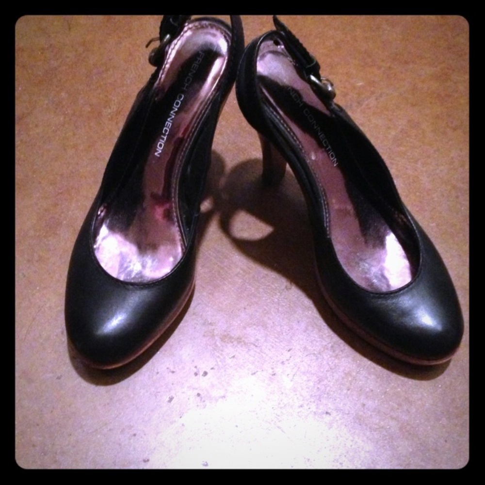 NEW FRENCH CONNECTION BLACK LEATHER HEELS 6 36